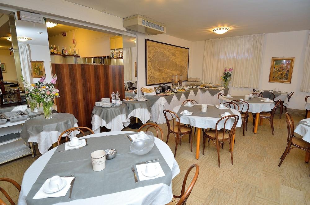 Hotel San Giuliano 3*